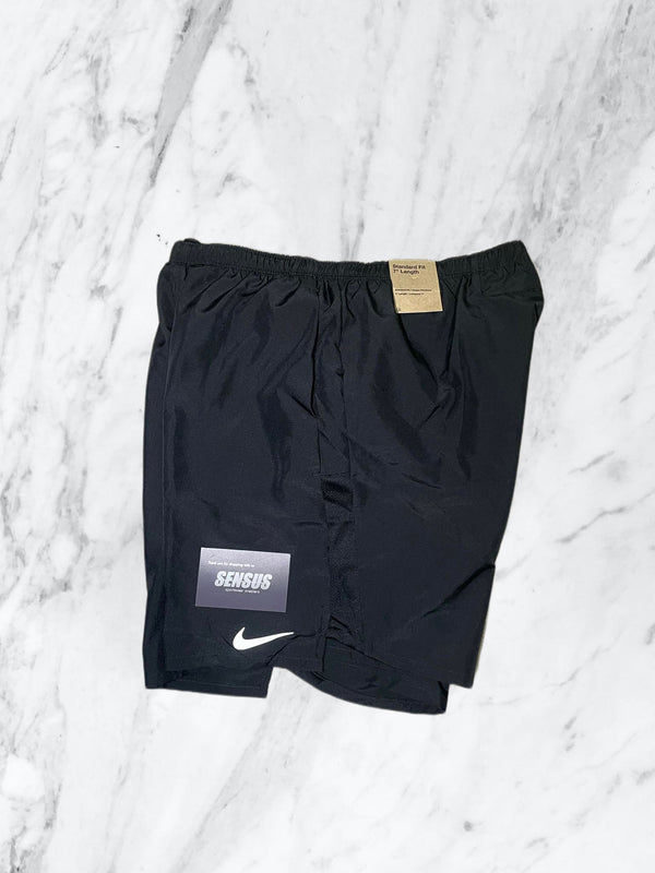 Nike Challenger Shorts 7” Black