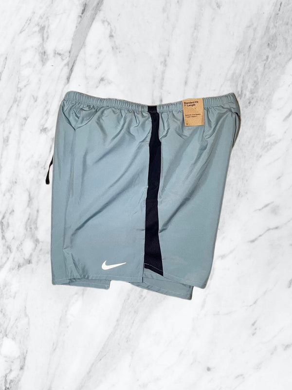 Nike Challenger Shorts 7” Worn Blue